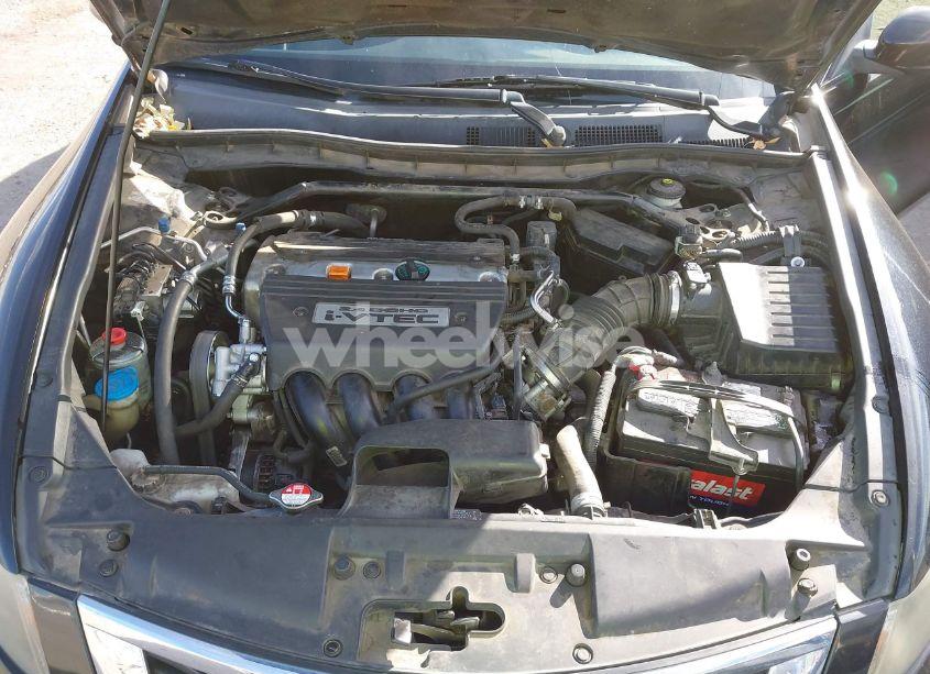 Photo 10 of 2009 Honda Accord 2.4 EX (VIN 1HGCP26769A185916)