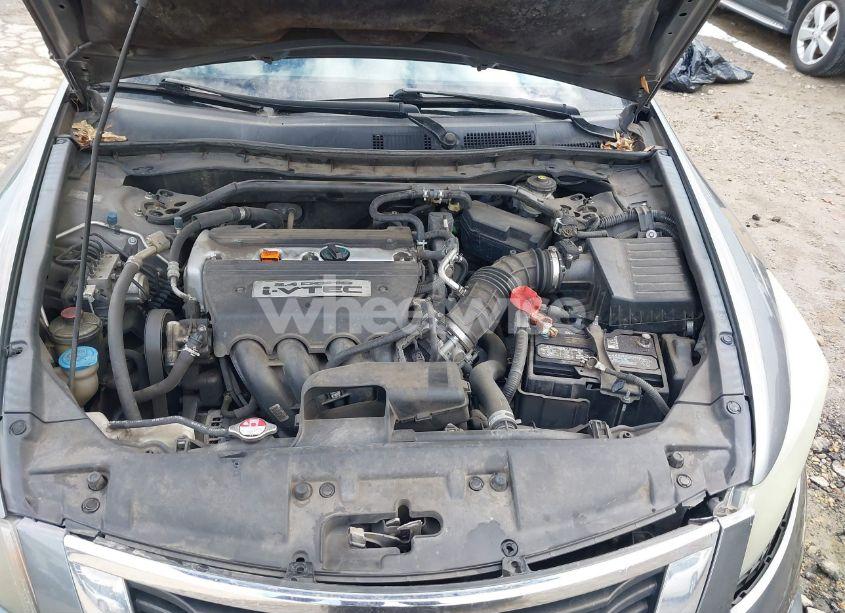 Photo 10 of 2009 Honda Accord 2.4 EX (VIN 1HGCP26779A099014)