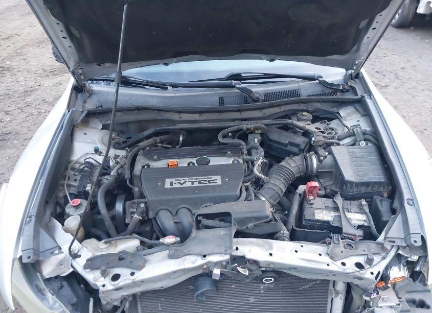 Photo 10 of 2009 Honda Accord 2.4 EX (VIN 1HGCP26779A133565)