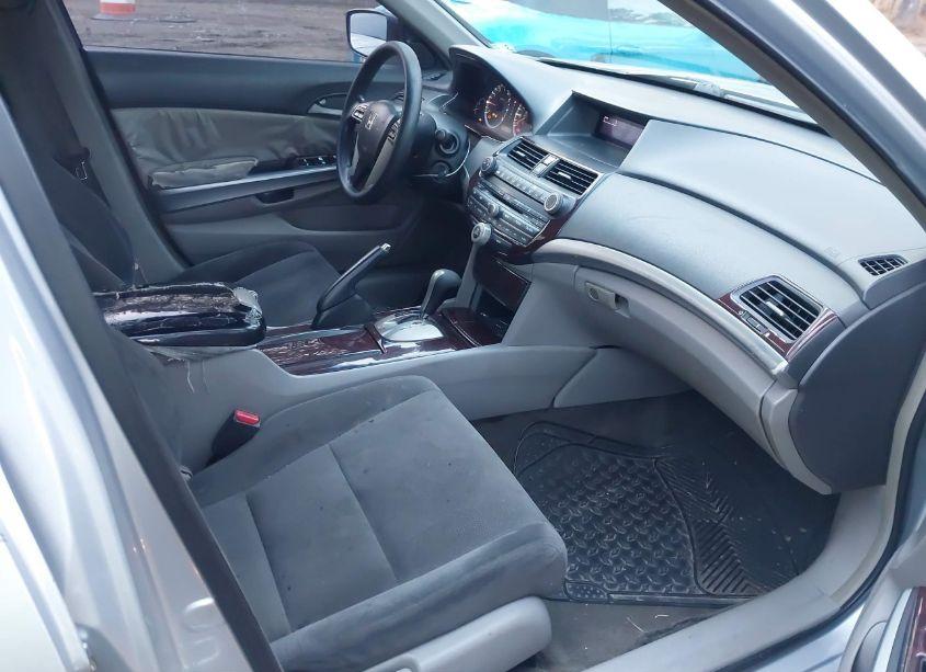 Photo 5 of 2009 Honda Accord 2.4 EX (VIN 1HGCP26779A133565)