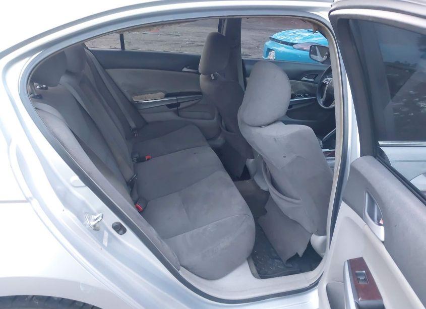 Photo 8 of 2009 Honda Accord 2.4 EX (VIN 1HGCP26779A133565)