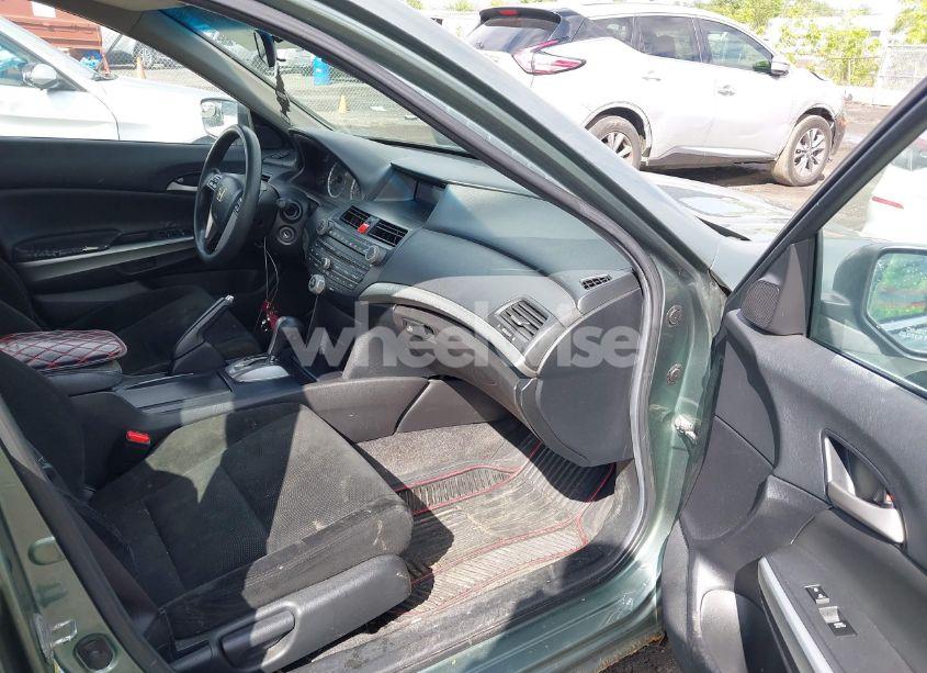 Photo 5 of 2008 Honda Accord 2.4 EX (VIN 1HGCP26788A069695)