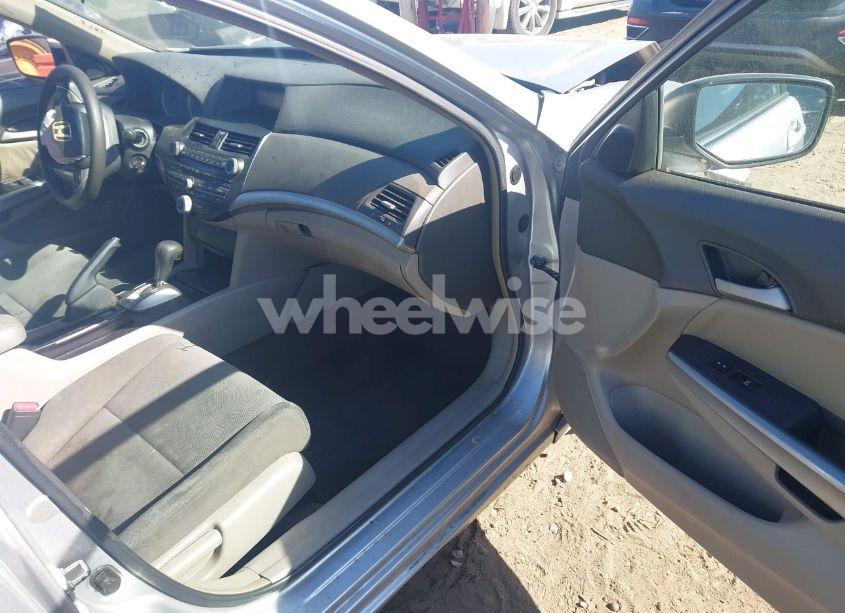 Photo 5 of 2008 Honda Accord 2.4 EX (VIN 1HGCP26788A118118)