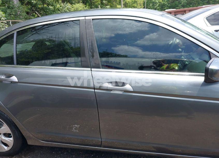 Photo 14 of 2009 Honda Accord 2.4 EX (VIN 1HGCP26789A056284)