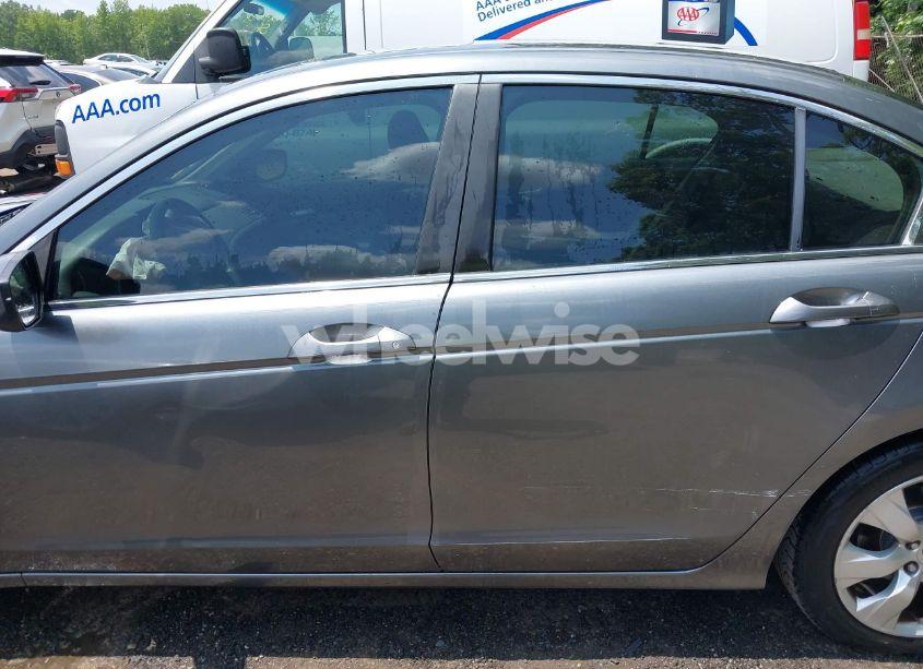 Photo 15 of 2009 Honda Accord 2.4 EX (VIN 1HGCP26789A056284)