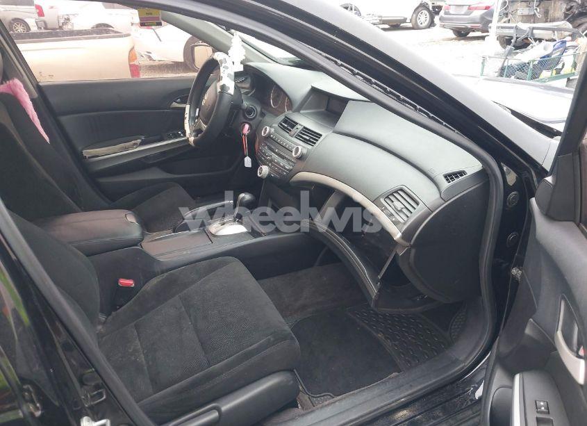 Photo 5 of 2009 Honda Accord 2.4 EX (VIN 1HGCP26789A100977)