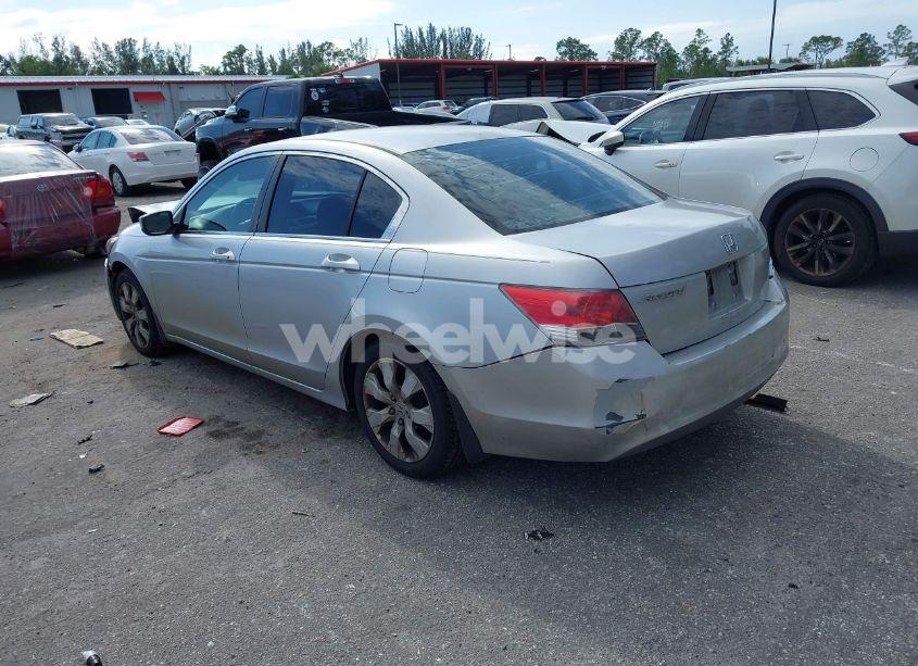 Photo 3 of 2009 Honda Accord 2.4 EX (VIN 1HGCP26789A182905)