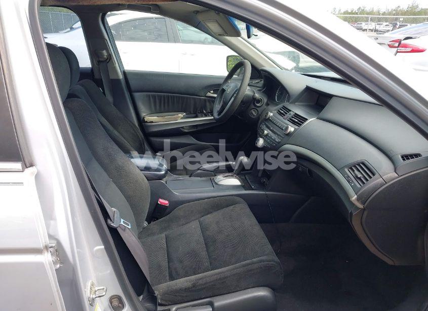 Photo 5 of 2009 Honda Accord 2.4 EX (VIN 1HGCP26789A182905)