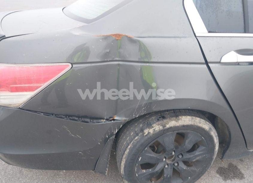 Photo 13 of 2008 Honda Accord 2.4 EX (VIN 1HGCP26798A016729)