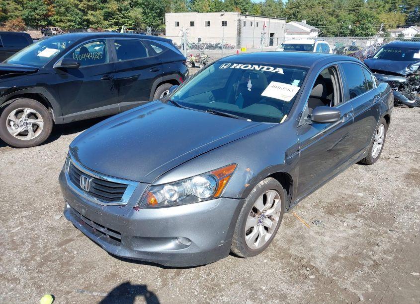 Photo 2 of 2008 Honda Accord 2.4 EX (VIN 1HGCP26798A081967)