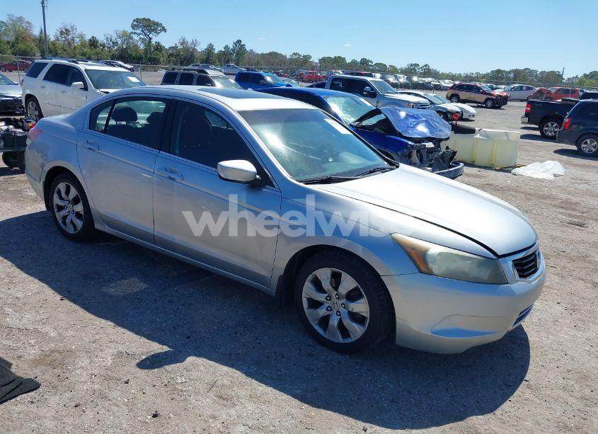 2009 Honda Accord 2.4 EX (VIN 1HGCP26799A056956) main photo
