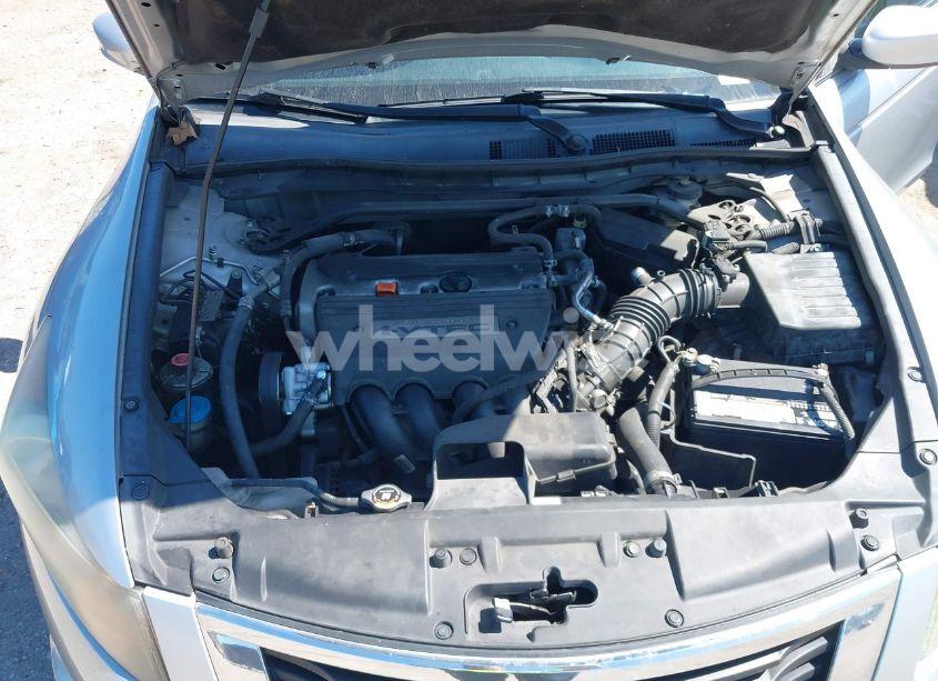 Photo 10 of 2009 Honda Accord 2.4 EX (VIN 1HGCP26799A056956)