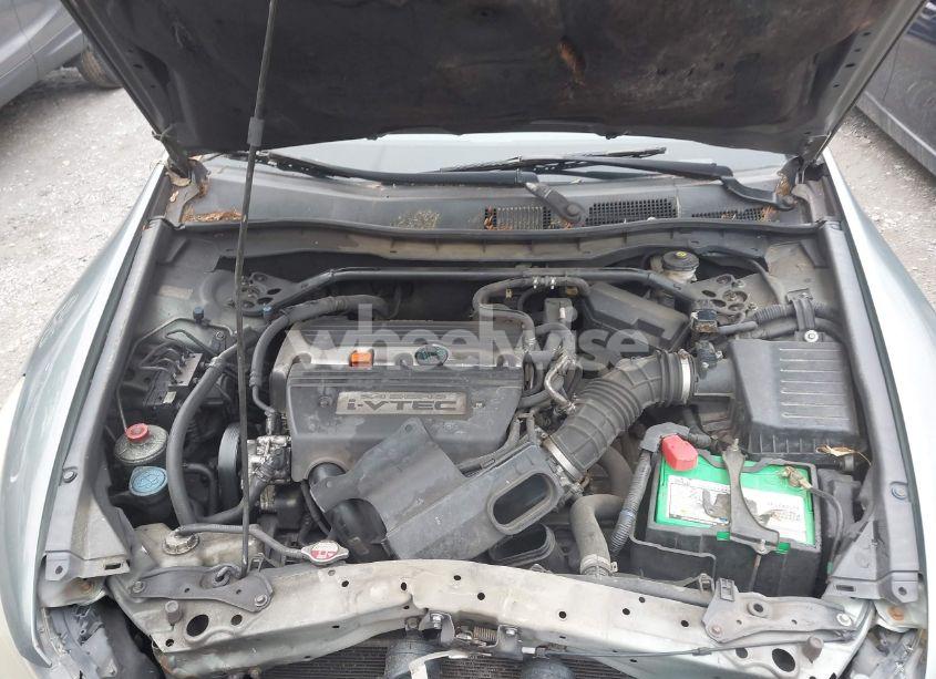 Photo 10 of 2009 Honda Accord 2.4 EX (VIN 1HGCP26799A092601)