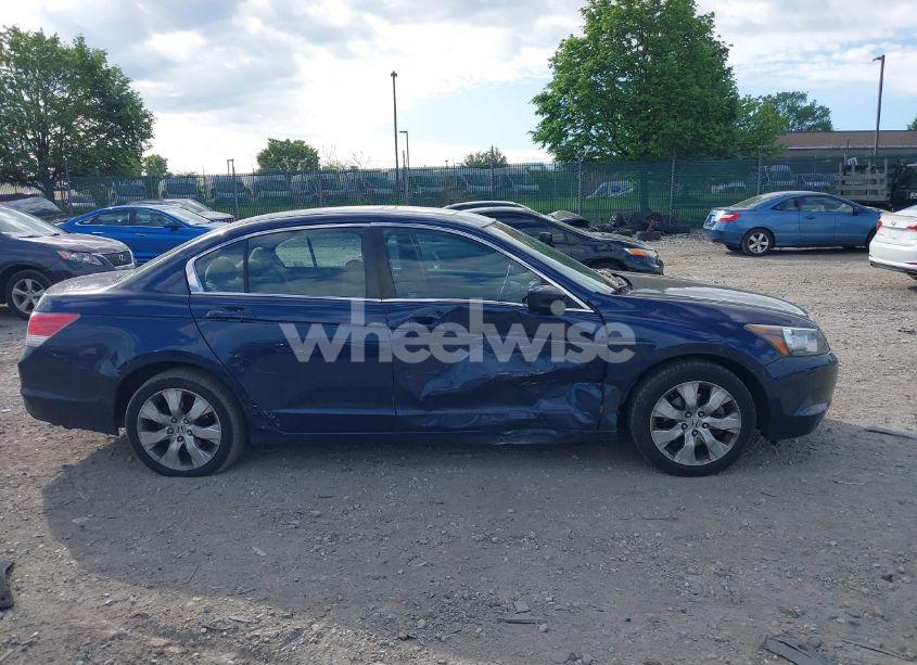 Photo 13 of 2009 Honda Accord 2.4 EX (VIN 1HGCP26799A104570)