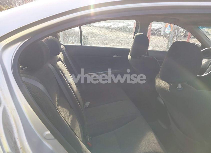 Photo 8 of 2009 Honda Accord 2.4 EX (VIN 1HGCP26799A189281)