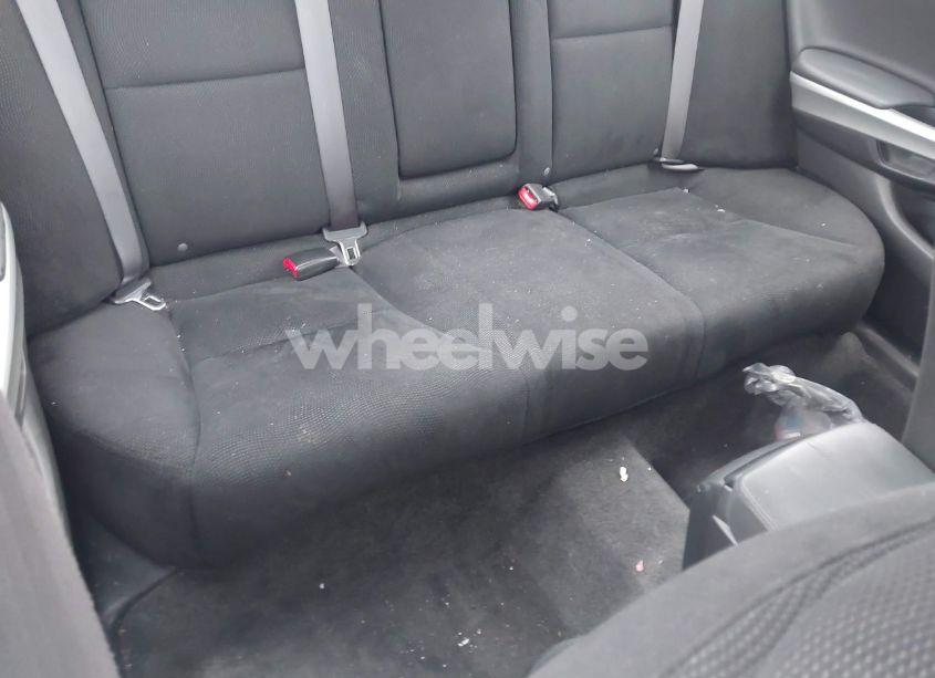 Photo 8 of 2009 Honda Accord 2.4 EX (VIN 1HGCP267X9A095118)