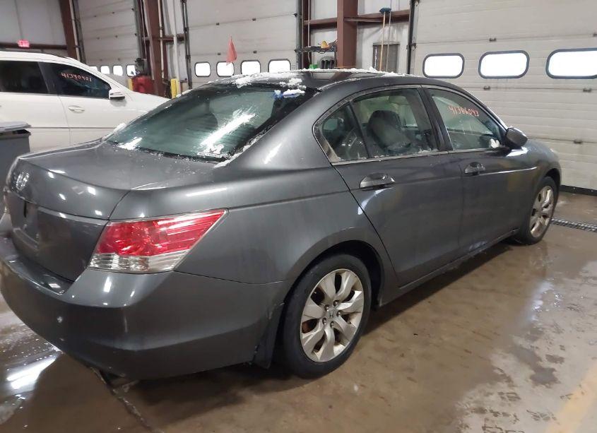 Photo 4 of 2008 Honda Accord 2.4 EX-L (VIN 1HGCP26808A007099)
