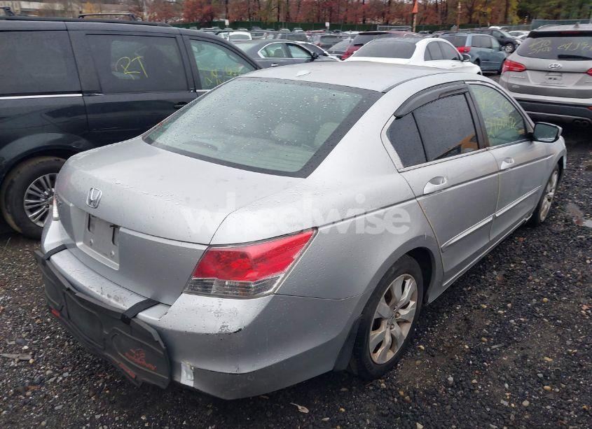 Photo 4 of 2008 Honda Accord 2.4 EX-L (VIN 1HGCP26808A011346)