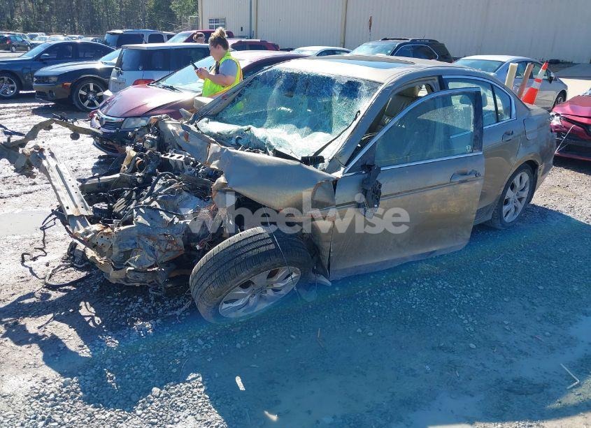 Photo 2 of 2008 Honda Accord 2.4 EX-L (VIN 1HGCP26808A021312)