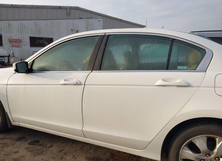 Photo 14 of 2008 Honda Accord 2.4 EX-L (VIN 1HGCP26808A052849)