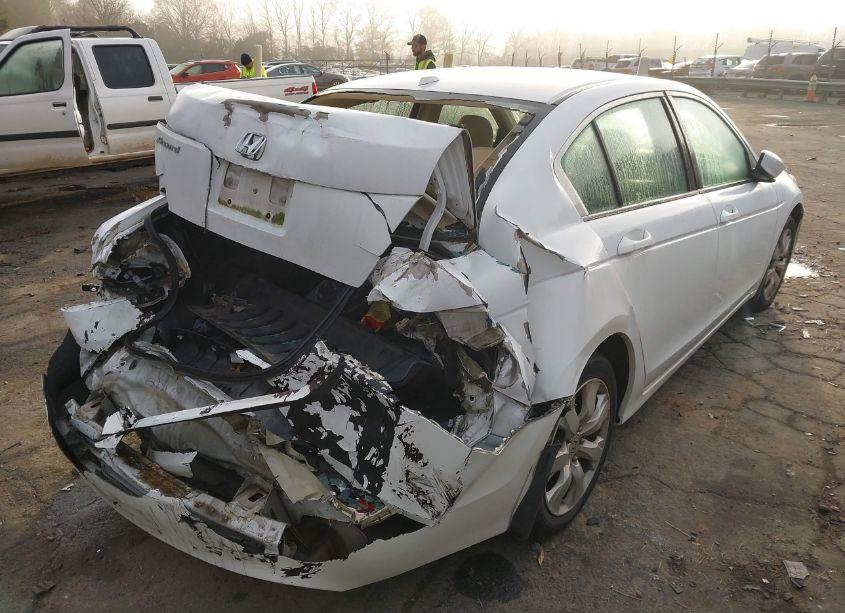 Photo 4 of 2008 Honda Accord 2.4 EX-L (VIN 1HGCP26808A052849)