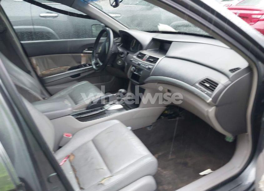 Photo 5 of 2008 Honda Accord 2.4 EX-L (VIN 1HGCP26808A091621)