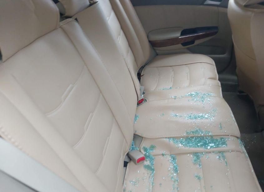 Photo 8 of 2008 Honda Accord 2.4 EX-L (VIN 1HGCP26808A165779)