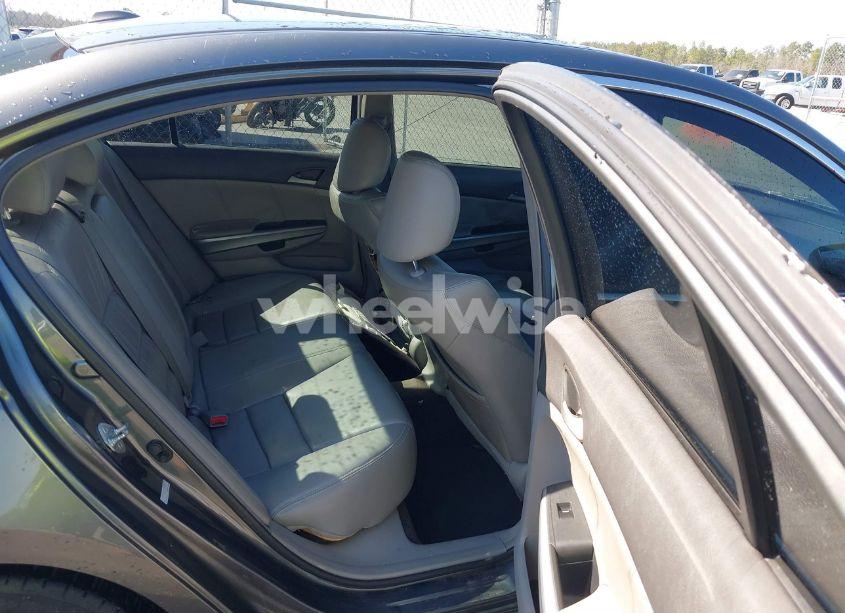 Photo 8 of 2009 Honda Accord 2.4 EX-L (VIN 1HGCP26809A005659)