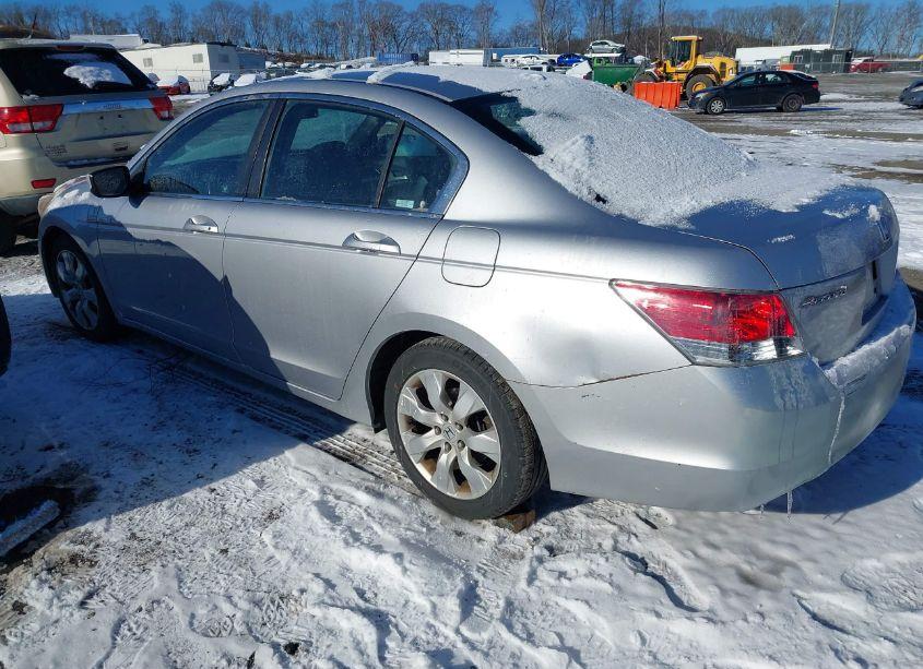Photo 3 of 2009 Honda Accord 2.4 EX-L (VIN 1HGCP26809A007363)