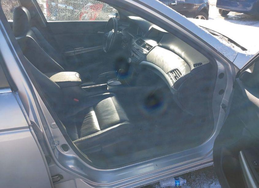 Photo 5 of 2009 Honda Accord 2.4 EX-L (VIN 1HGCP26809A007363)