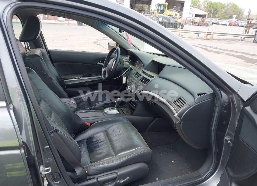 Photo 5 of 2009 Honda Accord 2.4 EX-L (VIN 1HGCP26809A032280)