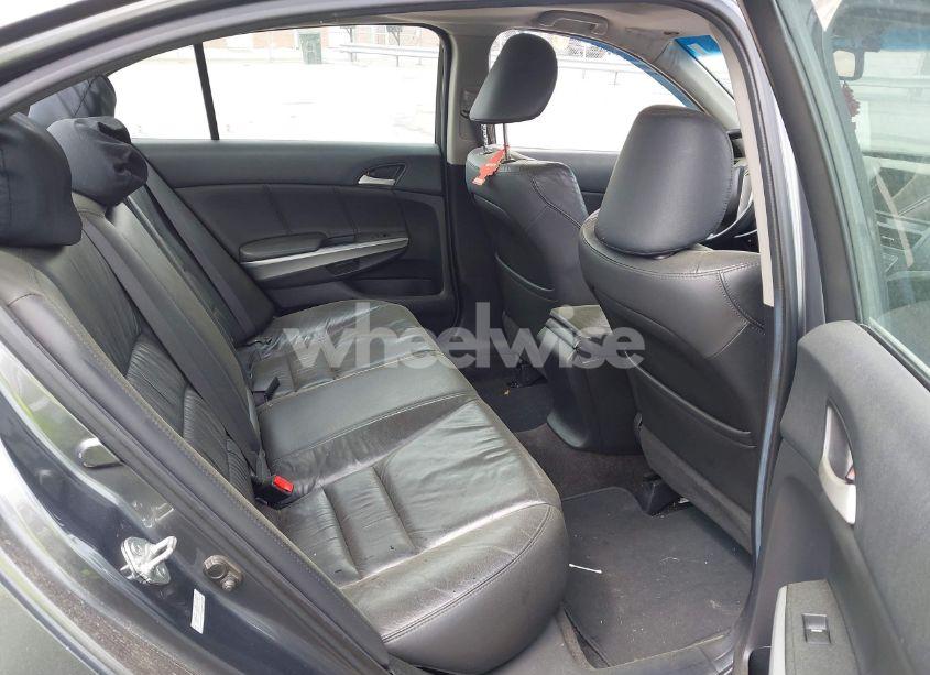 Photo 8 of 2009 Honda Accord 2.4 EX-L (VIN 1HGCP26809A032280)