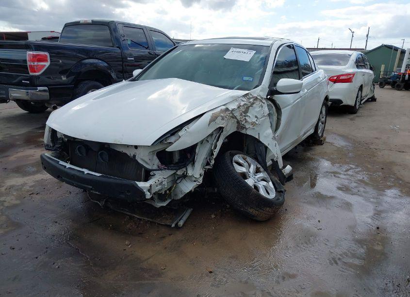 Photo 2 of 2009 Honda Accord 2.4 EX-L (VIN 1HGCP26809A035695)