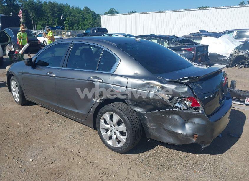 Photo 3 of 2009 Honda Accord 2.4 EX-L (VIN 1HGCP26809A051301)