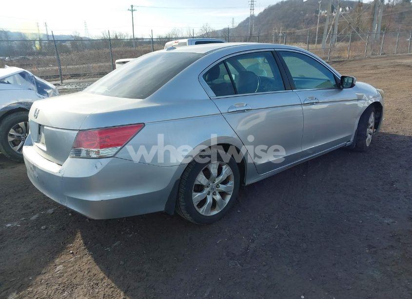 Photo 4 of 2009 Honda Accord 2.4 EX-L (VIN 1HGCP26809A085237)
