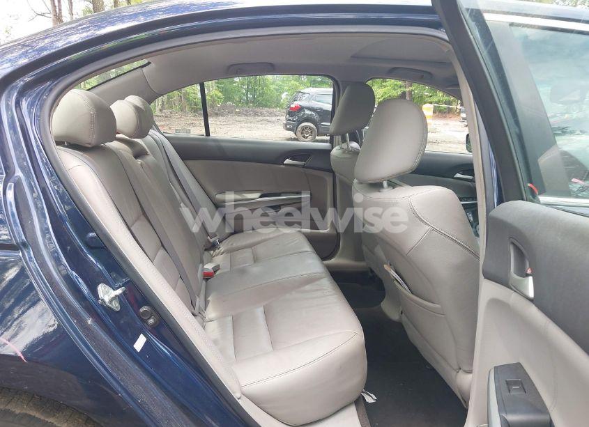 Photo 8 of 2009 Honda Accord 2.4 EX-L (VIN 1HGCP26809A092110)