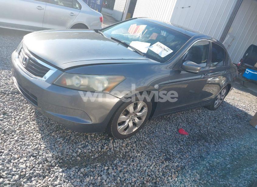 Photo 2 of 2009 Honda Accord 2.4 EX-L (VIN 1HGCP26809A101596)