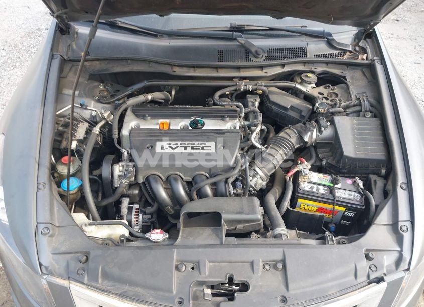 Photo 10 of 2009 Honda Accord 2.4 EX-L (VIN 1HGCP26809A109925)