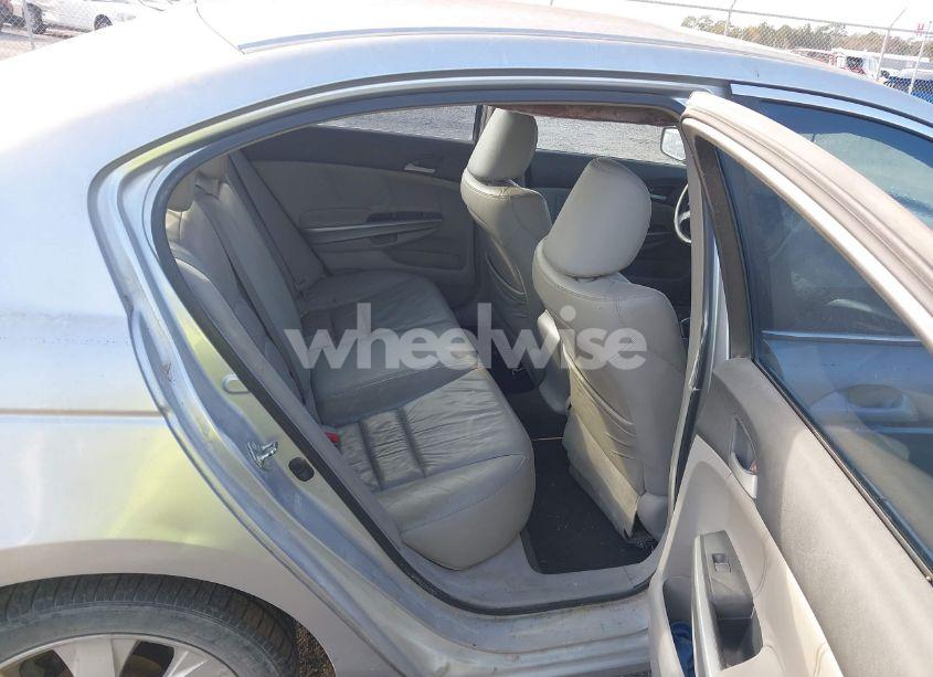 Photo 8 of 2009 Honda Accord 2.4 EX-L (VIN 1HGCP26809A134159)