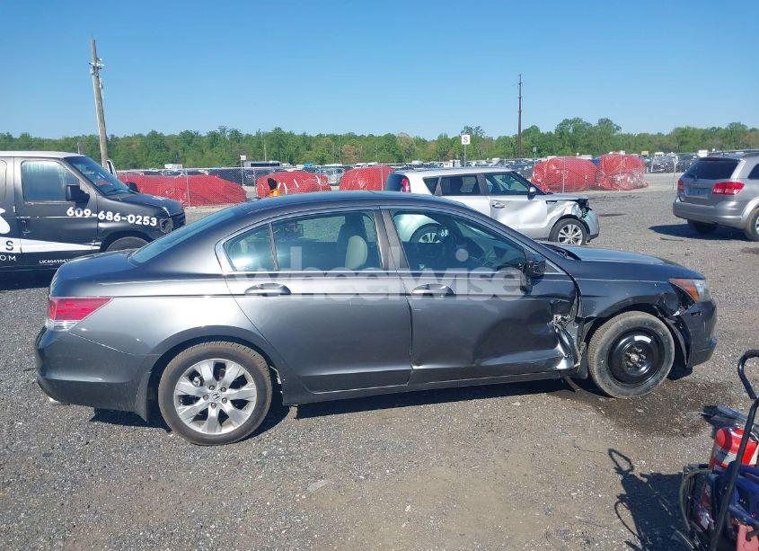 Photo 13 of 2009 Honda Accord 2.4 EX-L (VIN 1HGCP26809A154167)