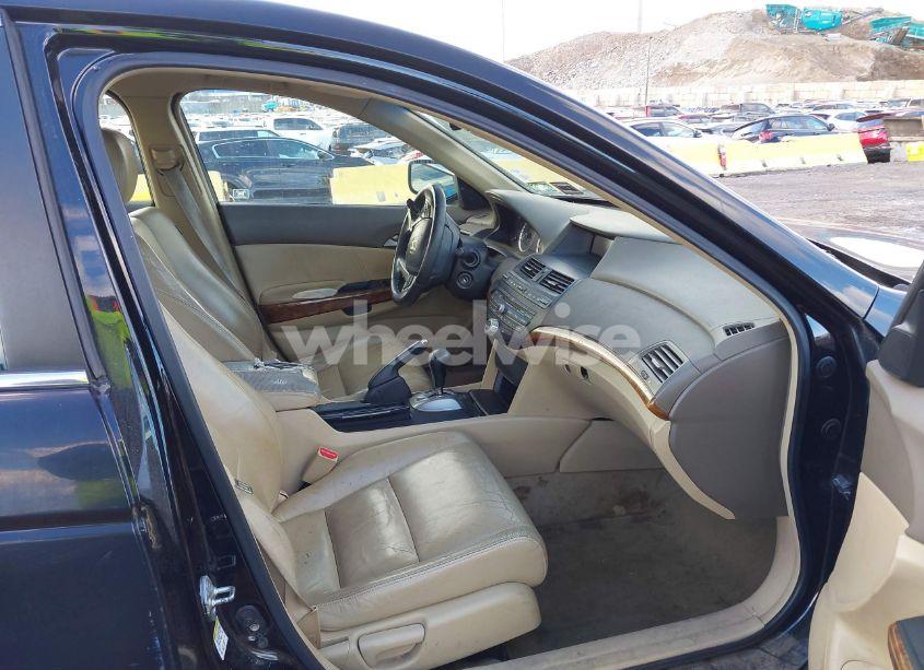 Photo 5 of 2009 Honda Accord 2.4 EX-L (VIN 1HGCP26809A173205)