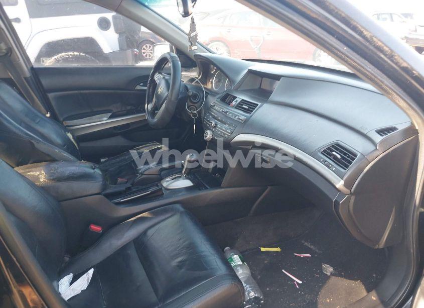 Photo 5 of 2009 Honda Accord 2.4 EX-L (VIN 1HGCP26809A184690)