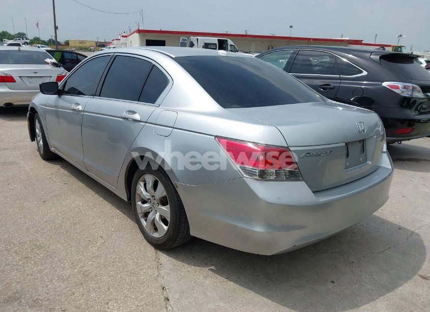 Photo 3 of 2008 Honda Accord 2.4 EX-L (VIN 1HGCP26818A003661)