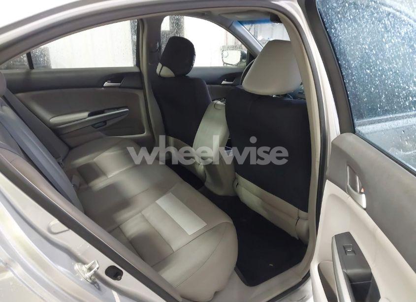 Photo 8 of 2008 Honda Accord 2.4 EX-L (VIN 1HGCP26818A069451)