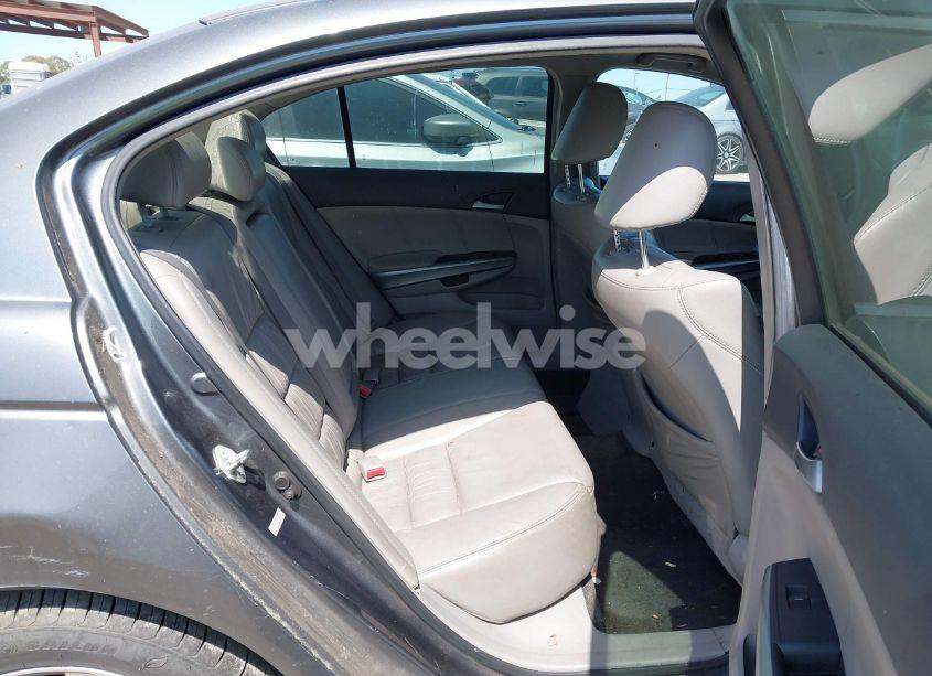 Photo 8 of 2008 Honda Accord 2.4 EX-L (VIN 1HGCP26818A096584)