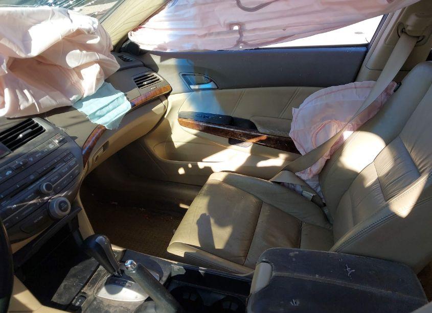 Photo 5 of 2009 Honda Accord 2.4 EX-L (VIN 1HGCP26819A016024)