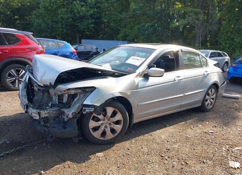 Photo 2 of 2009 Honda Accord 2.4 EX-L (VIN 1HGCP26819A077583)