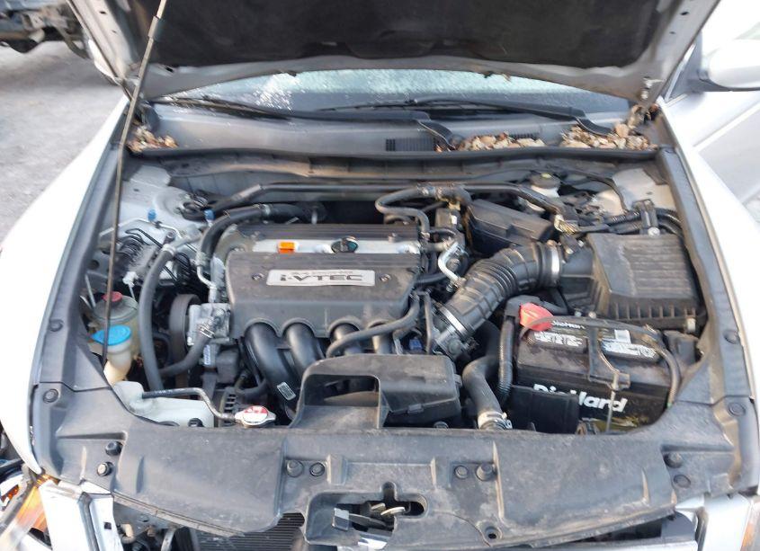 Photo 10 of 2009 Honda Accord 2.4 EX-L (VIN 1HGCP26819A084842)