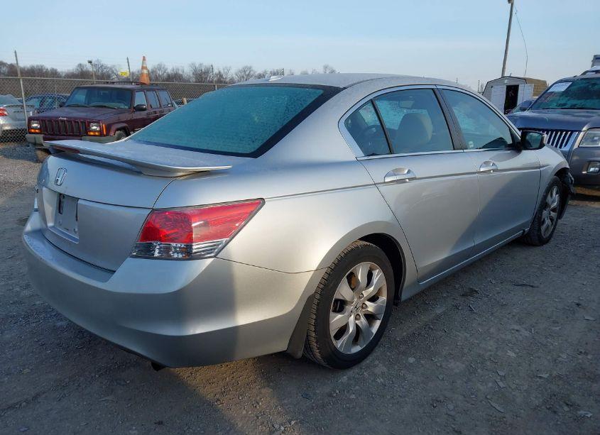 Photo 4 of 2009 Honda Accord 2.4 EX-L (VIN 1HGCP26819A084842)