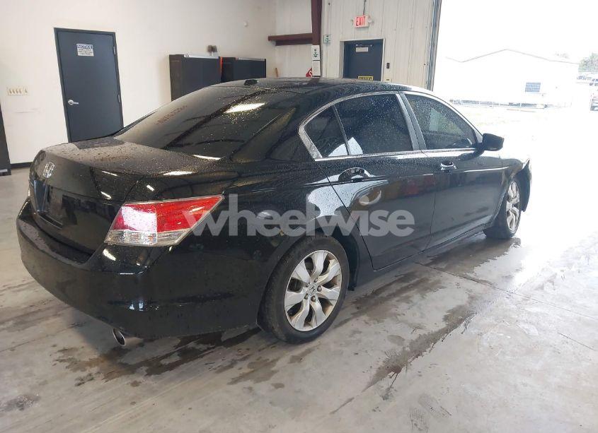 Photo 4 of 2009 Honda Accord 2.4 EX-L (VIN 1HGCP26819A122800)